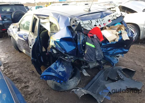 2024 Chevrolet Trax Fwd Sp z USA, uszkodzony, nr VIN KL77LFE20RC060680